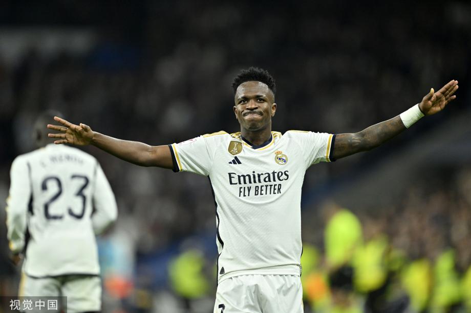 [NBA]八村塁压哨绝杀 湖人险胜猛龙