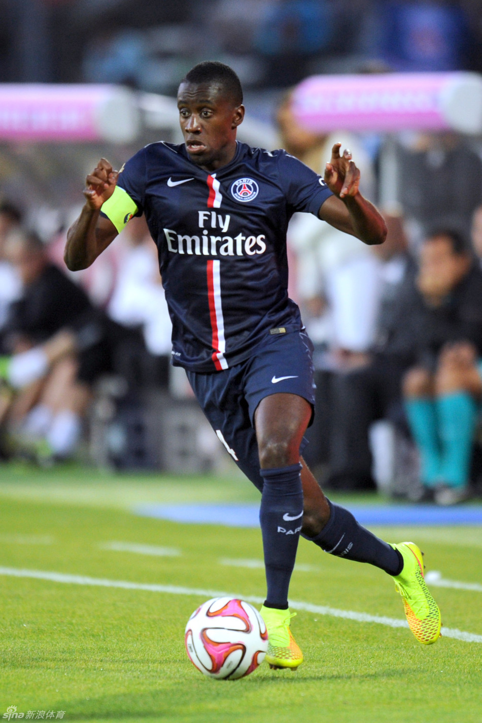 《中国式网游》40W销量突破，免费DLC，新史低等全新回馈来袭