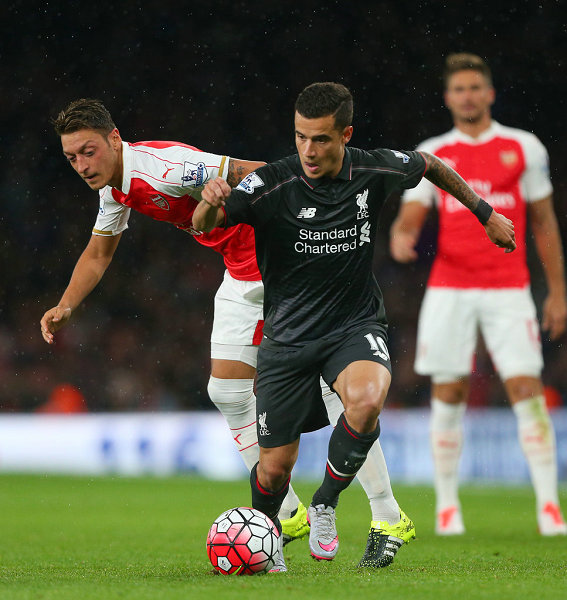 [德甲]萨内禁区前回做 格雷茨卡远程推射破门