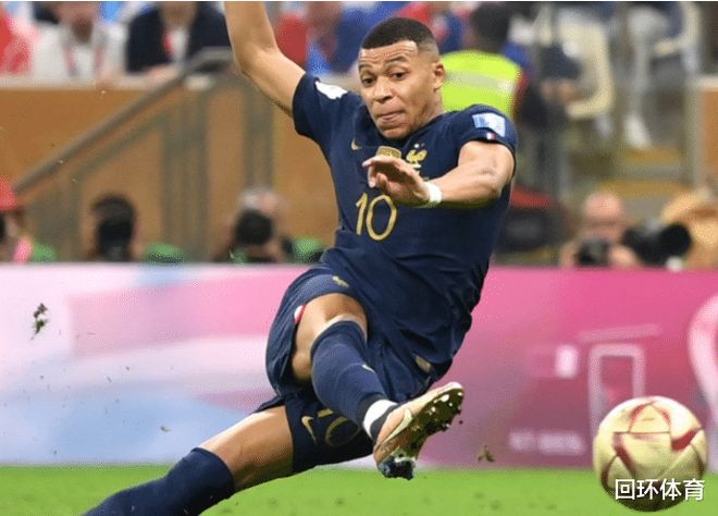 勇士险胜雄鹿，120-113获胜背后的关键功臣是谁？数据告诉你真相